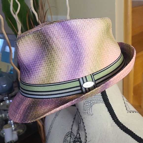 Fedora (Straw) - Picture 2 of 3
